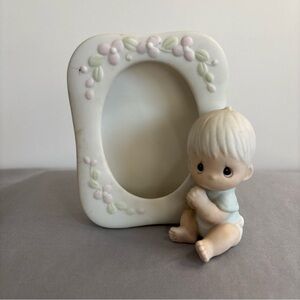 Precious Moments “God’s Precious Gift” 1984 #12033 Baby Photo Frame